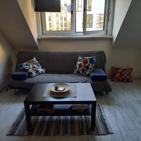 Nice,practical Apartment